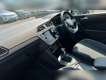 Used Volkswagen Tiguan 2022 for sale - 75615189: Photo