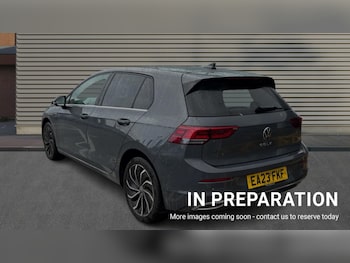 Used Volkswagen Golf 2023 for sale - 76321932: Photo