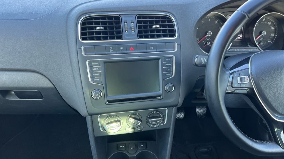 Used Volkswagen Polo 2017 for sale - 76593737: Photo 13