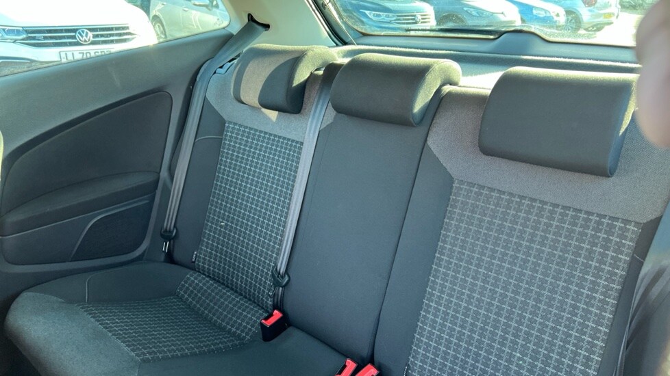 Used Volkswagen Polo 2017 for sale - 76593737: Photo 15