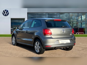 Used Volkswagen Polo 2017 for sale - 76593737: Photo