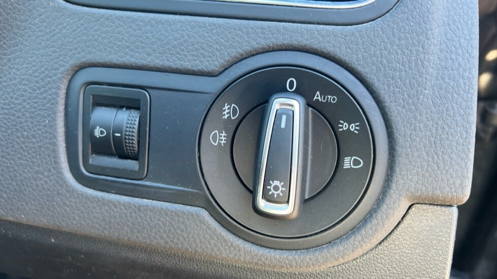 Used Volkswagen Polo 2017 for sale - 76593737: Photo 41