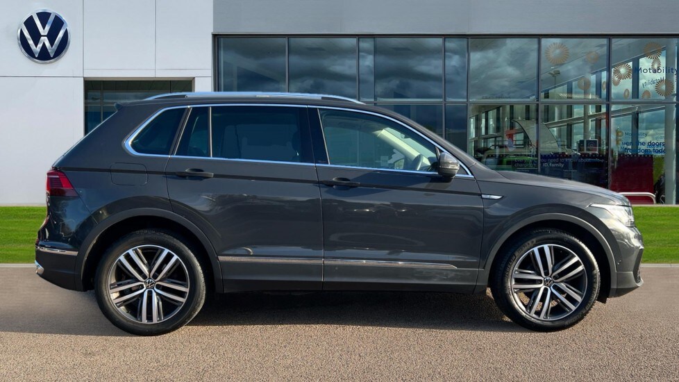 Used Volkswagen Tiguan 2021 for sale - 76660783: Photo 4