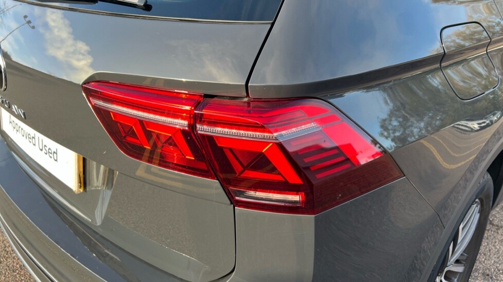 Used Volkswagen Tiguan 2021 for sale - 76660783: Photo 43