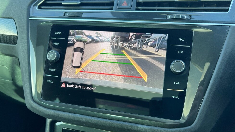 Used Volkswagen Tiguan 2021 for sale - 76660783: Photo 50