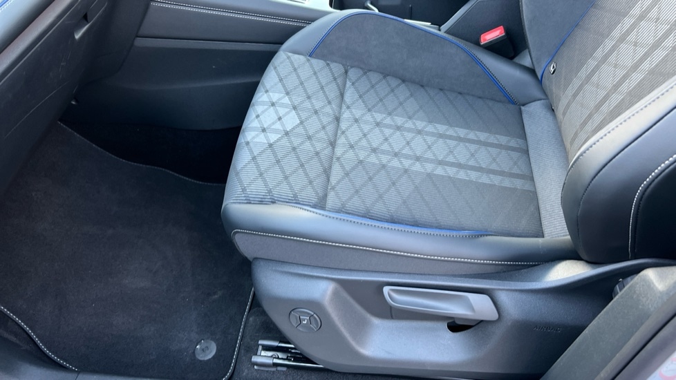 Used Volkswagen Tiguan 2025 for sale - 76873467: Photo 39