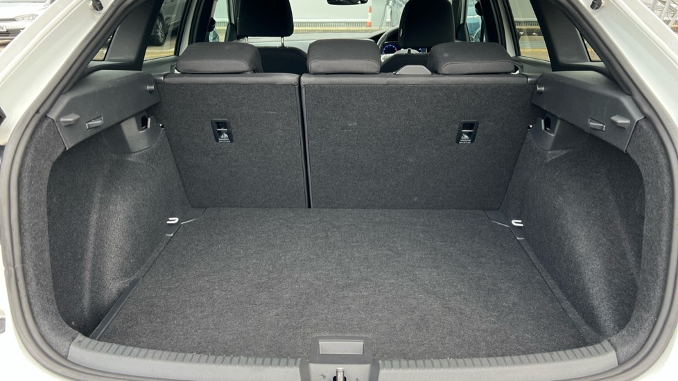 Used Volkswagen Taigo 2025 for sale - 76868277: Photo 16