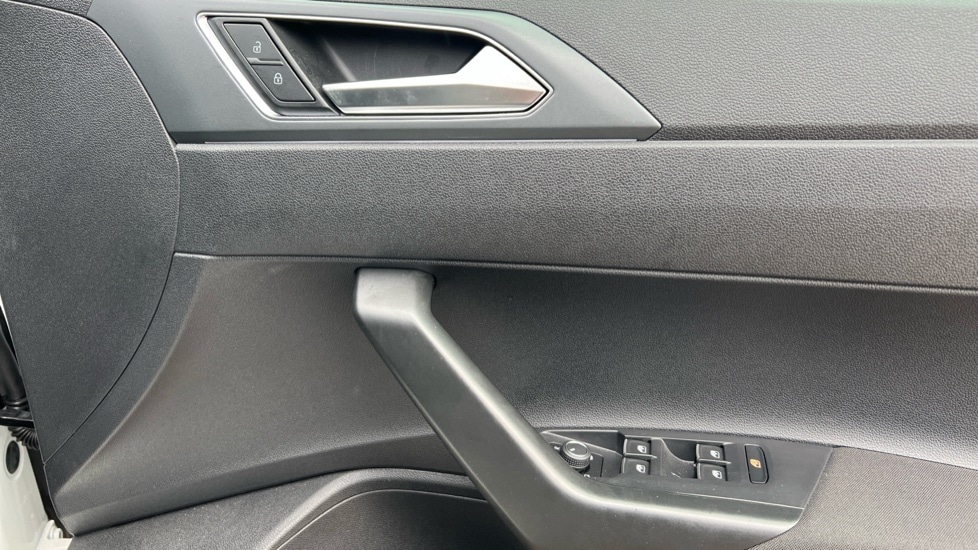 Used Volkswagen Taigo 2025 for sale - 76868277: Photo 37