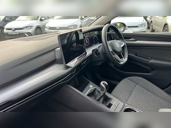 Used Volkswagen Golf 2024 for sale - 75796914: Photo
