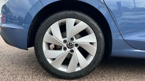 Used Volkswagen Golf 2024 for sale - 75796914: Photo 5