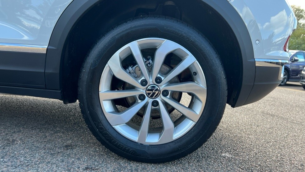 Used Volkswagen T-Roc 2025 for sale - 76870271: Photo 19