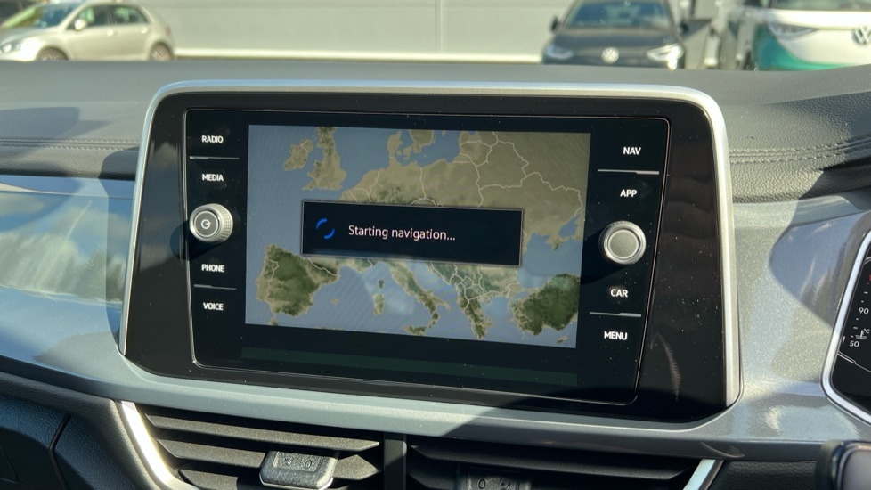 Used Volkswagen T-Roc 2025 for sale - 76870271: Photo 21