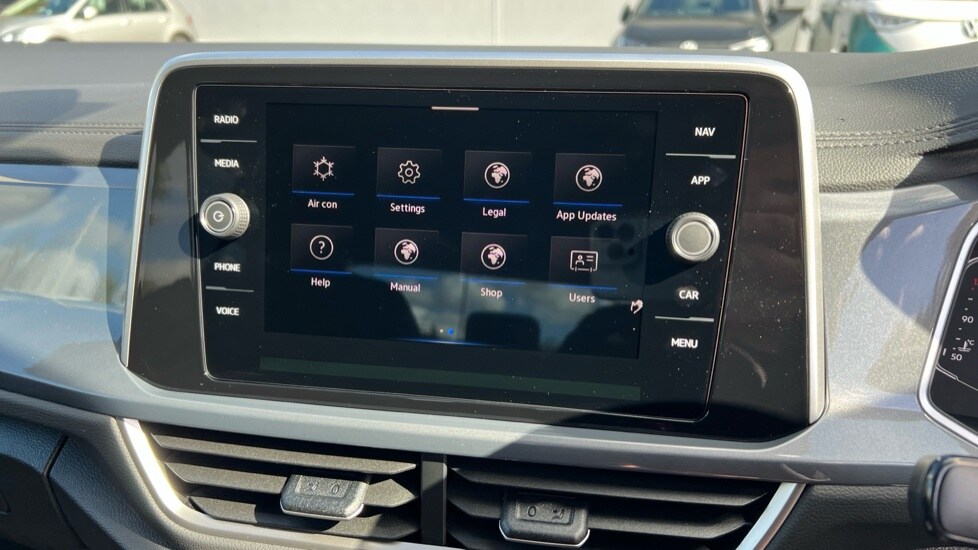 Used Volkswagen T-Roc 2025 for sale - 76870271: Photo 23