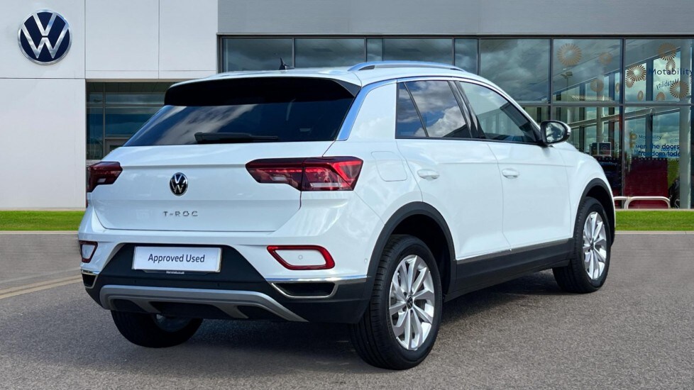 Used Volkswagen T-Roc 2025 for sale - 76870271: Photo 8
