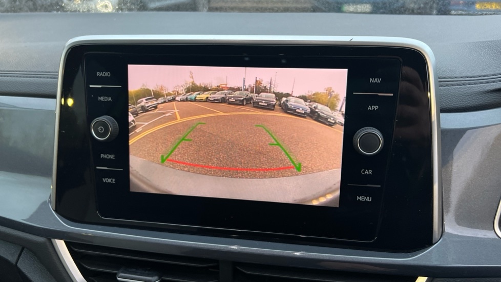 Used Volkswagen T-Roc 2022 for sale - 76487409: Photo 22