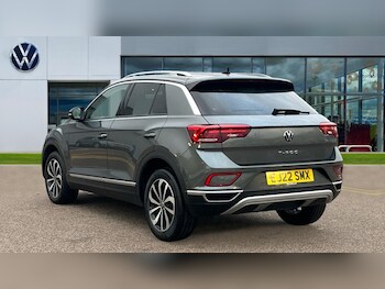 Used Volkswagen T-Roc 2022 for sale - 76487409: Photo