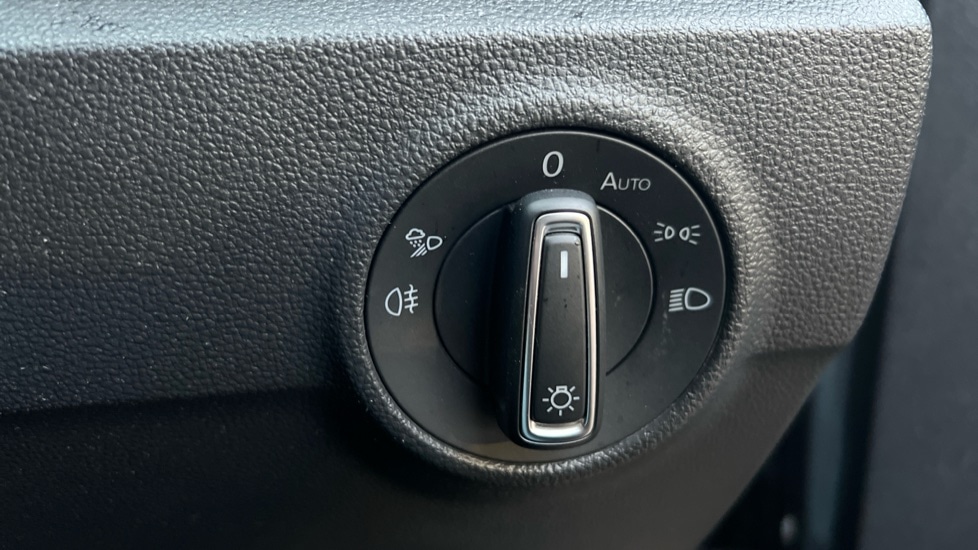 Used Volkswagen T-Roc 2022 for sale - 76487409: Photo 41