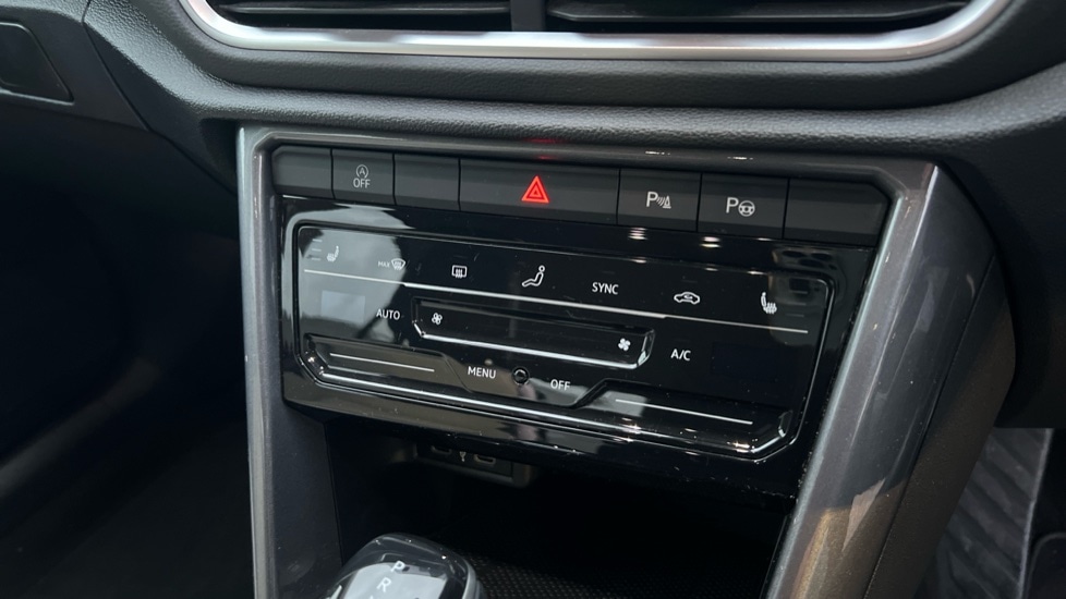 Used Volkswagen T-Roc 2022 for sale - 76487409: Photo 43