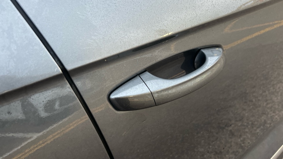 Used Volkswagen T-Roc 2022 for sale - 76487409: Photo 45