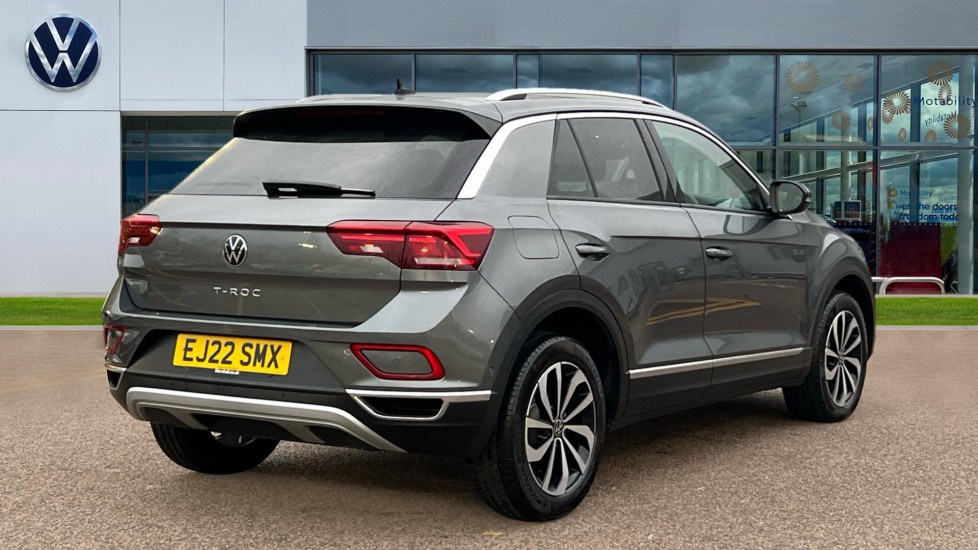 Used Volkswagen T-Roc 2022 for sale - 76487409: Photo 8