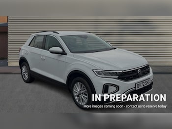 Used Volkswagen T-Roc 2022 for sale - 76881872: Photo