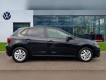 Used Volkswagen Polo 2021 for sale - 76609537: Photo