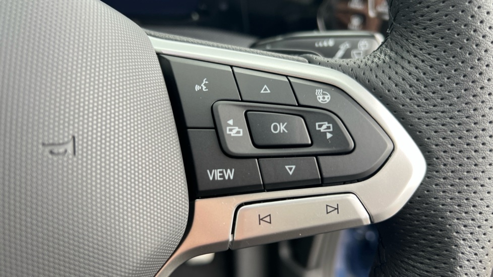 Used Volkswagen Golf 2025 for sale - 76534033: Photo 30