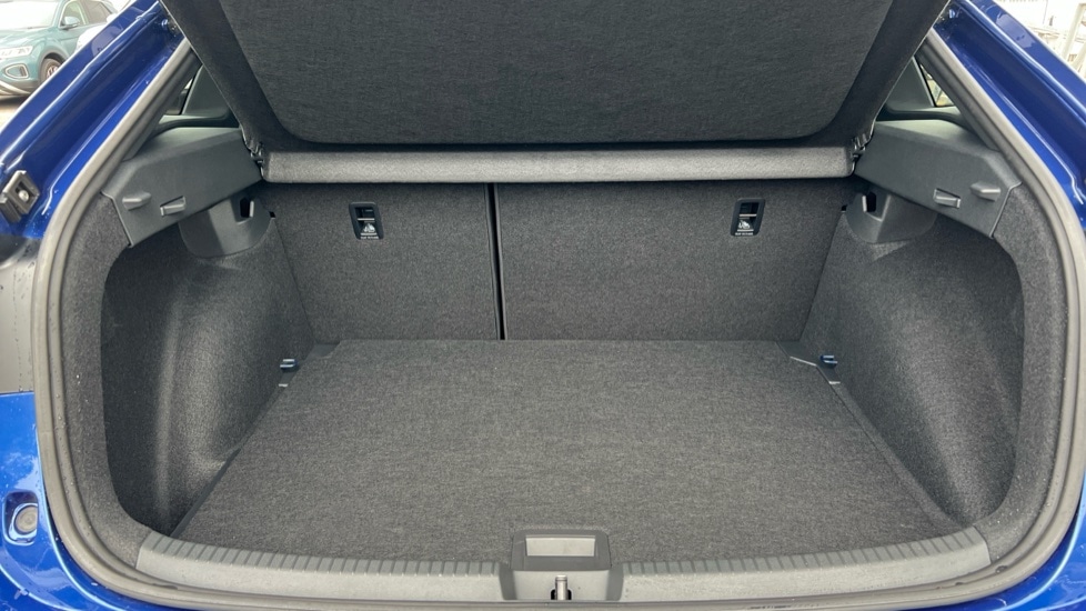 Used Volkswagen Taigo 2025 for sale - 76870264: Photo 16