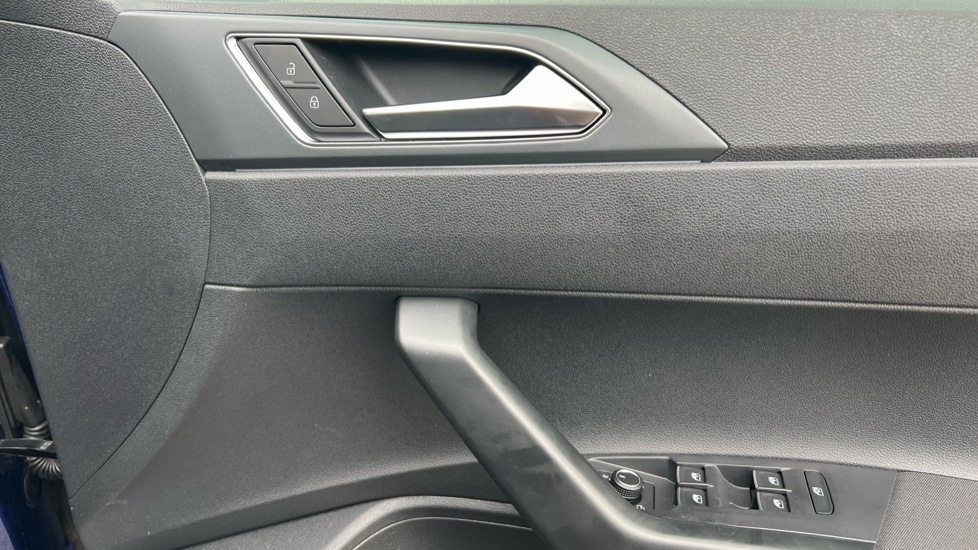 Used Volkswagen Taigo 2025 for sale - 76870264: Photo 37