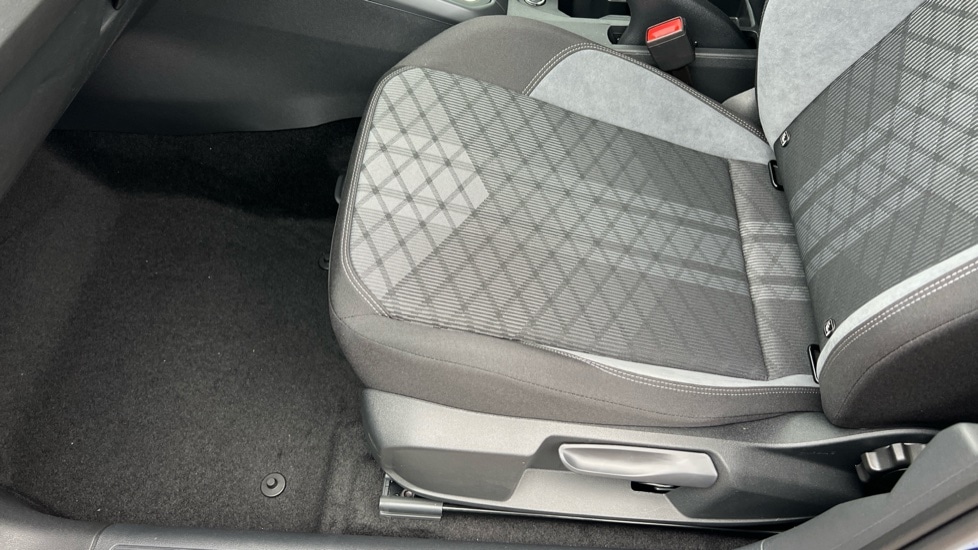 Used Volkswagen Taigo 2025 for sale - 76870264: Photo 39