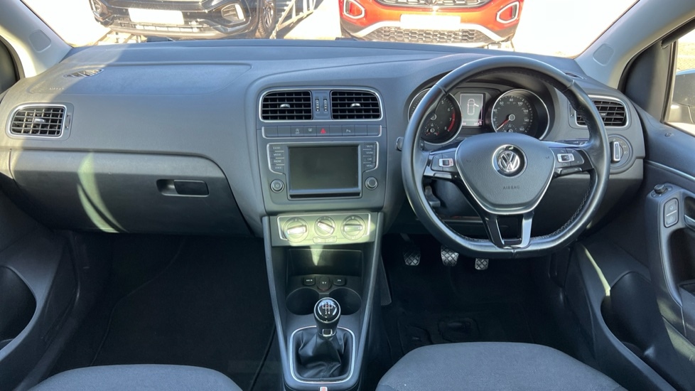 Used Volkswagen Polo 2017 for sale - 76872722: Photo 12