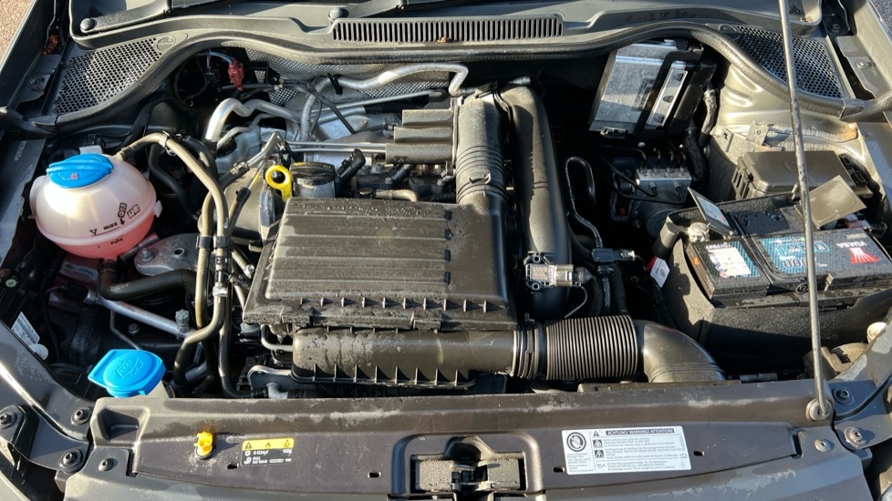 Used Volkswagen Polo 2017 for sale - 76872722: Photo 17