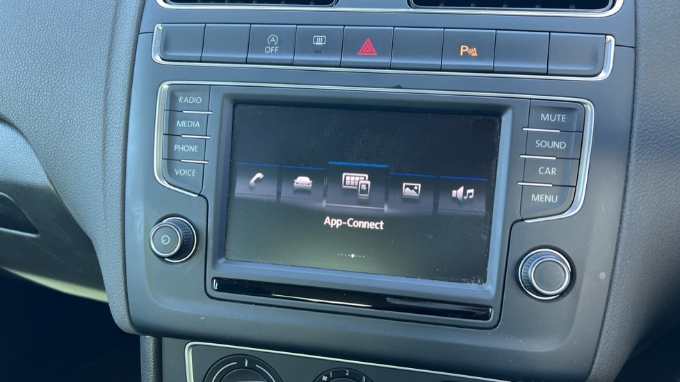 Used Volkswagen Polo 2017 for sale - 76872722: Photo 24