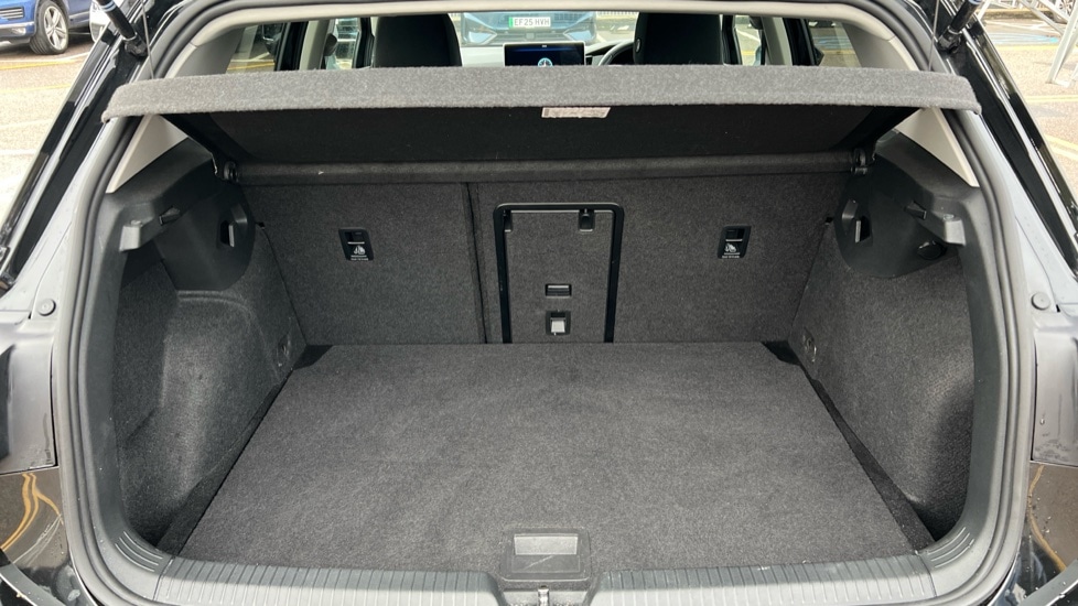 Used Volkswagen Golf 2024 for sale - 76873408: Photo 16