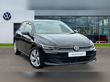 Volkswagen - Golf