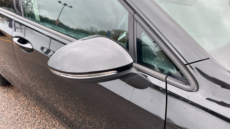 Used Volkswagen Golf 2024 for sale - 76873408: Photo 42