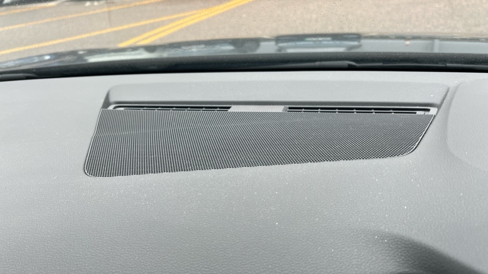 Used Volkswagen Golf 2024 for sale - 76873408: Photo 47