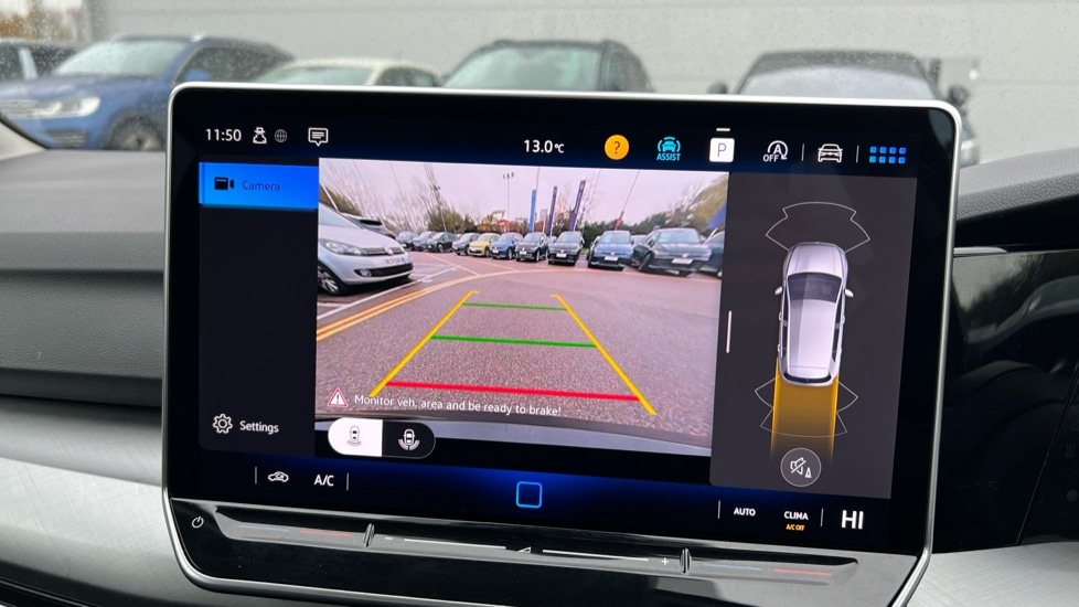 Used Volkswagen Golf 2024 for sale - 76873408: Photo 54