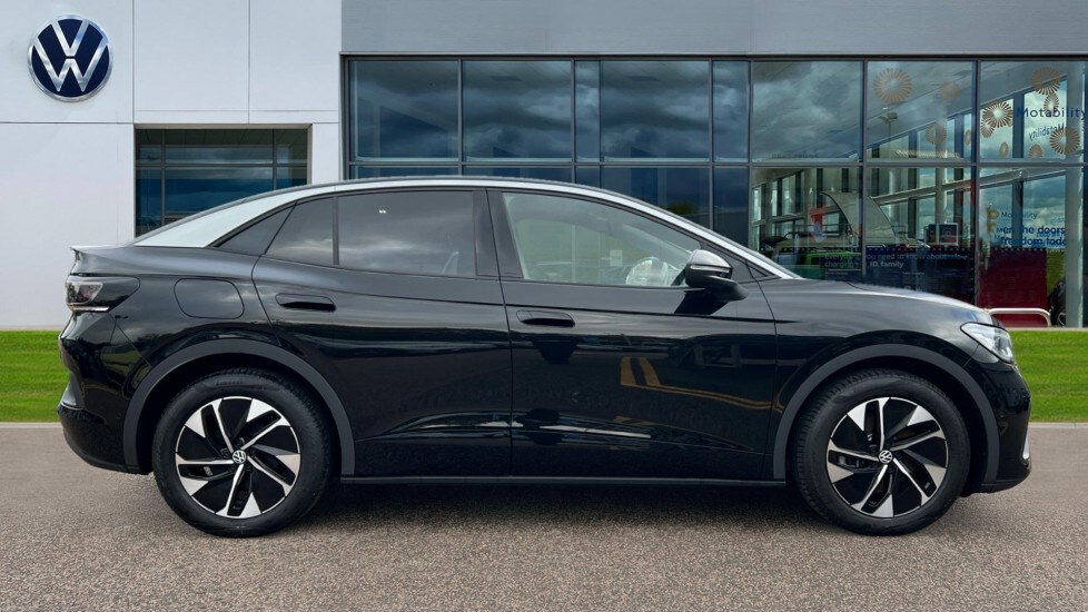 Used Volkswagen ID.5 2025 for sale - 76868556: Photo 4