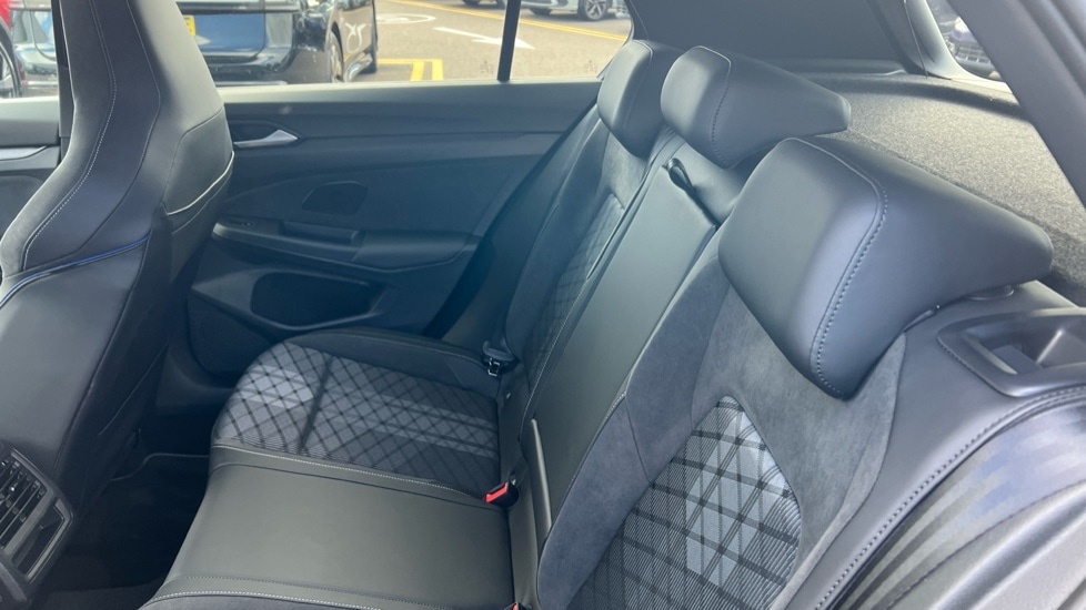 Used Volkswagen Golf 2025 for sale - 76328186: Photo 15