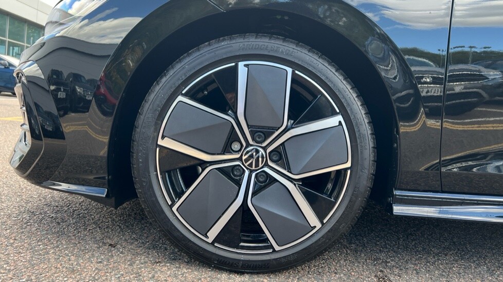 Used Volkswagen Golf 2025 for sale - 76328186: Photo 18