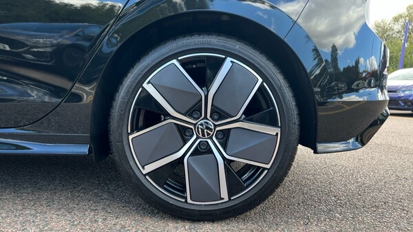 Used Volkswagen Golf 2025 for sale - 76328186: Photo 19