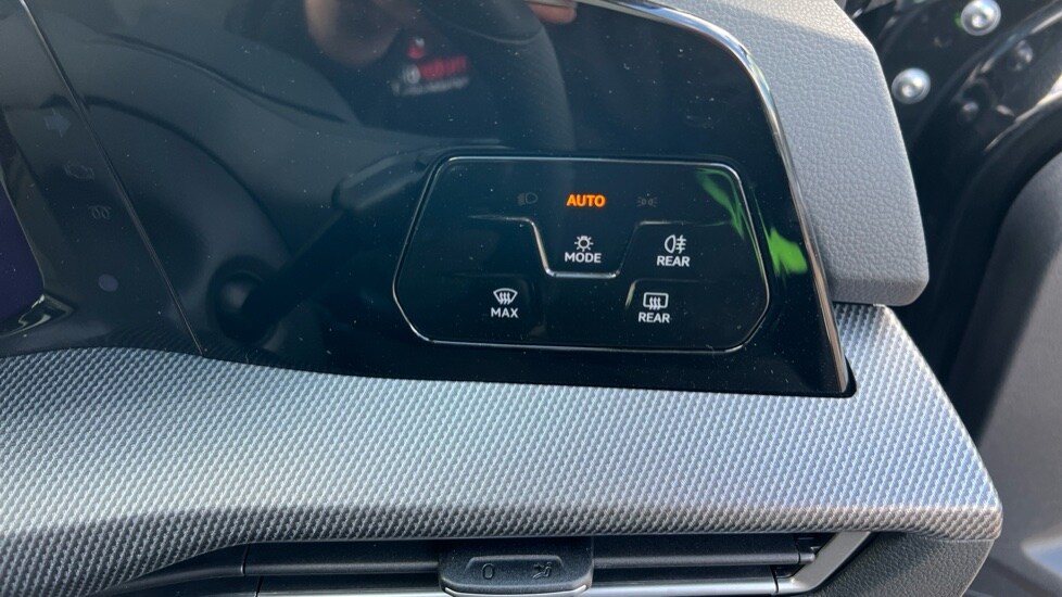 Used Volkswagen Golf 2025 for sale - 76328186: Photo 45