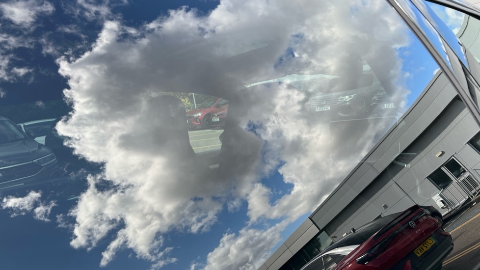 Used Volkswagen Golf 2025 for sale - 76328186: Photo 52