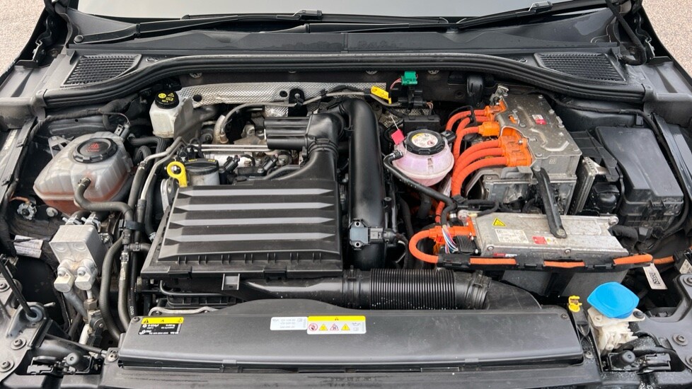 Used Volkswagen Golf 2022 for sale - 76872664: Photo 17