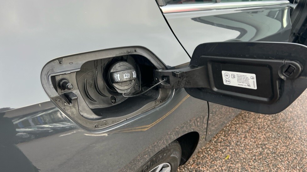 Used Volkswagen Golf 2022 for sale - 76872664: Photo 29