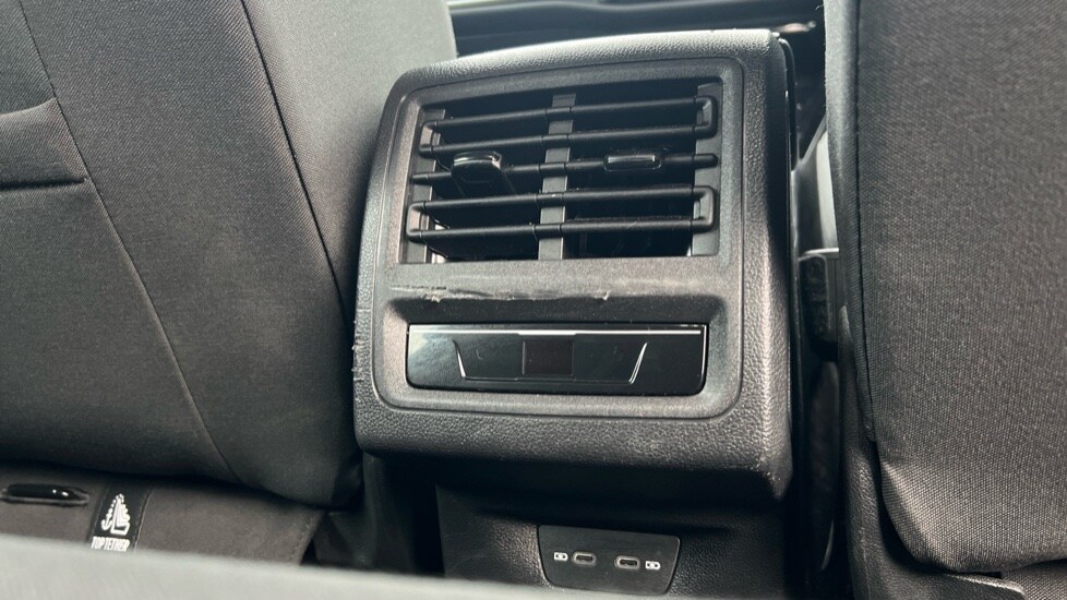 Used Volkswagen Golf 2022 for sale - 76872664: Photo 34