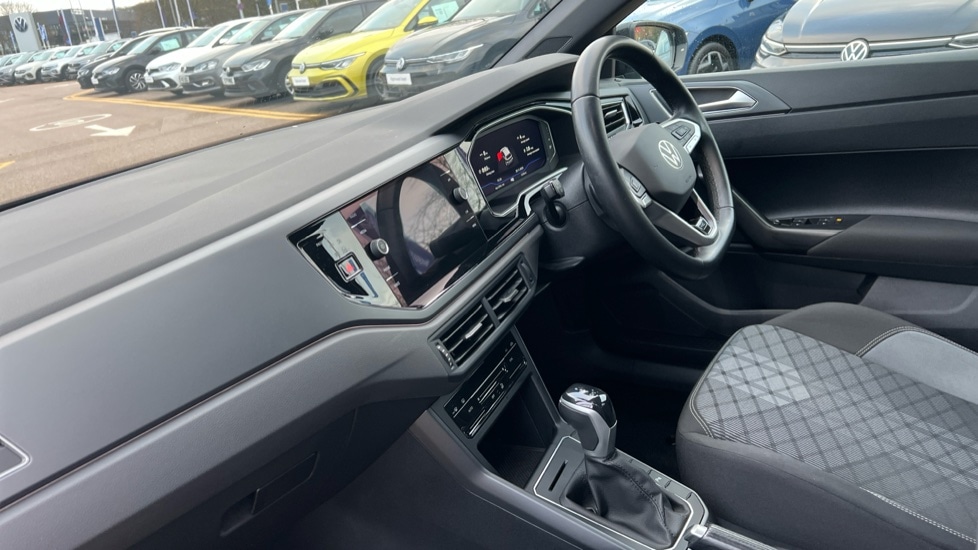 Used Volkswagen Polo 2022 for sale - 76660785: Photo 2