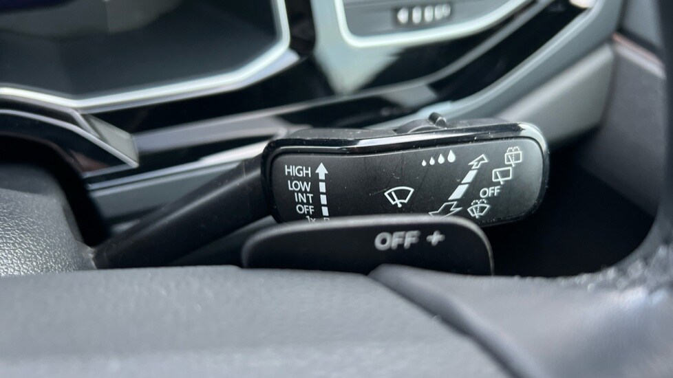 Used Volkswagen Polo 2022 for sale - 76660785: Photo 32