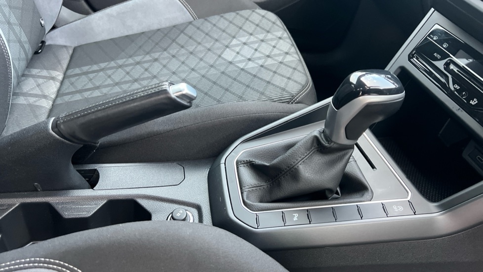 Used Volkswagen Polo 2022 for sale - 76660785: Photo 35